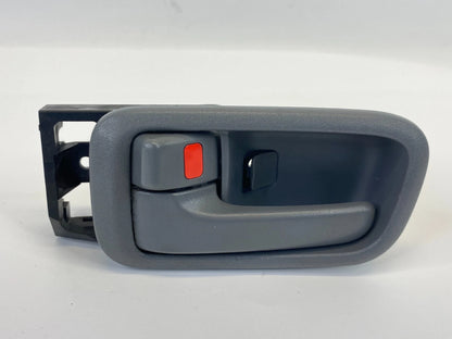 2001-2003 TOYOTA RAV4 REAR LEFT SIDE INNER INTERIOR DOOR HANDLE 69206-30150 OEM