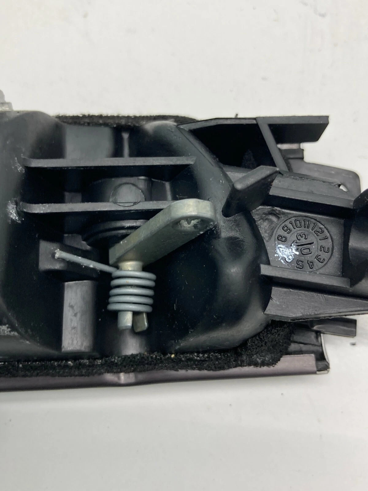 2002-2004 AUDI A6 REAR LEFT SIDE INTERIOR DOOR HANDLE W TWEETER SPEAKER OEM