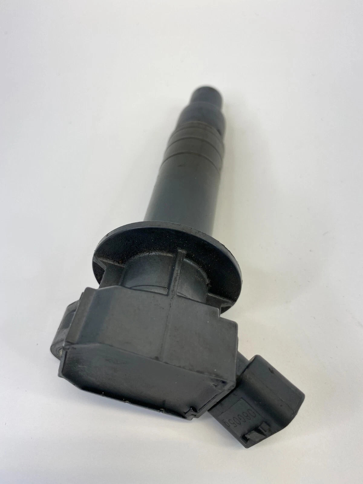2000-2008 TOYOTA COROLLA 4-DR 2003-2008 MATRIX 1.8L AT IGNITION COIL 90080-19015