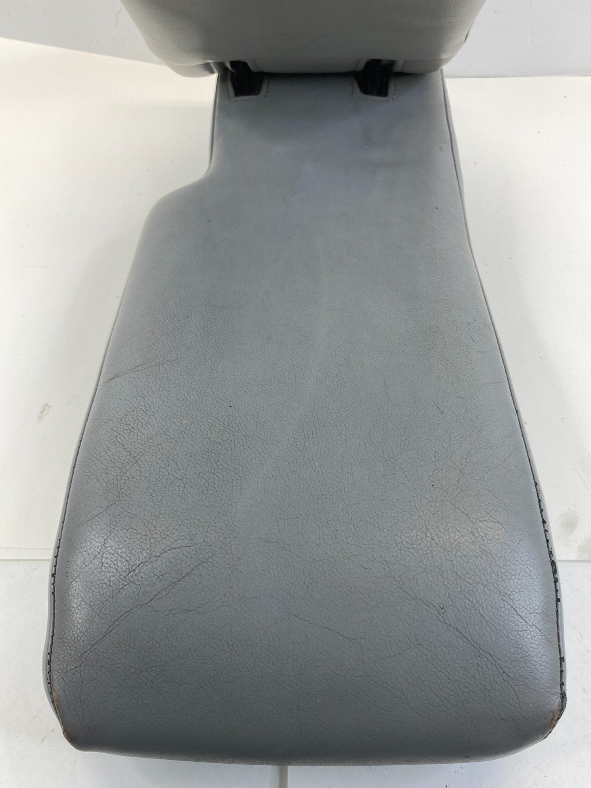 08 09 10 11 12 13 Toyota Highlander 2nd Row Middle Folding Jump Seat OEM