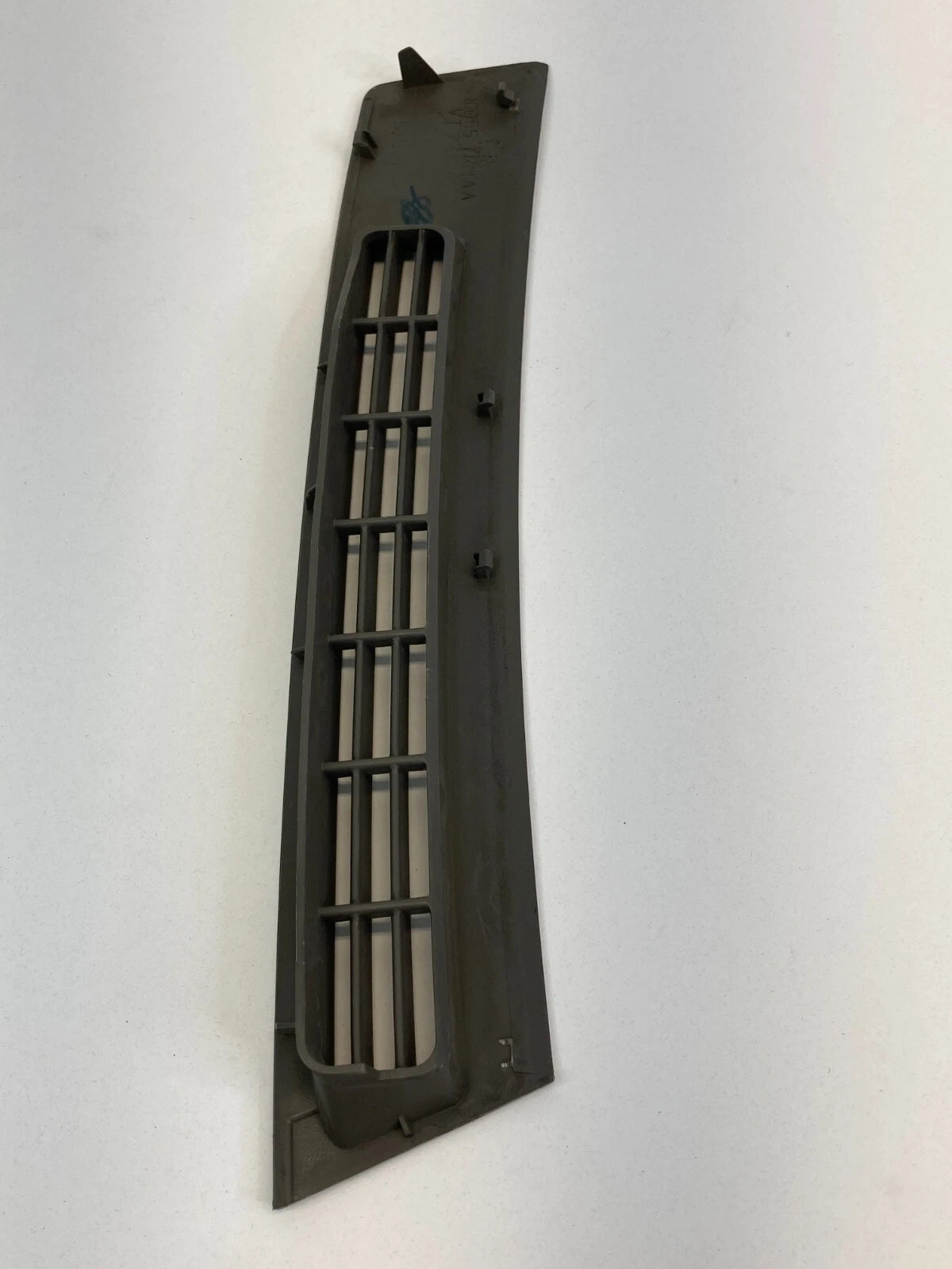 06-10 JEEP GRAND CHEROKEE DASH LEFT SIDE DEFROSTER VENT GRILLE 1DQ55-TRMAA OEM