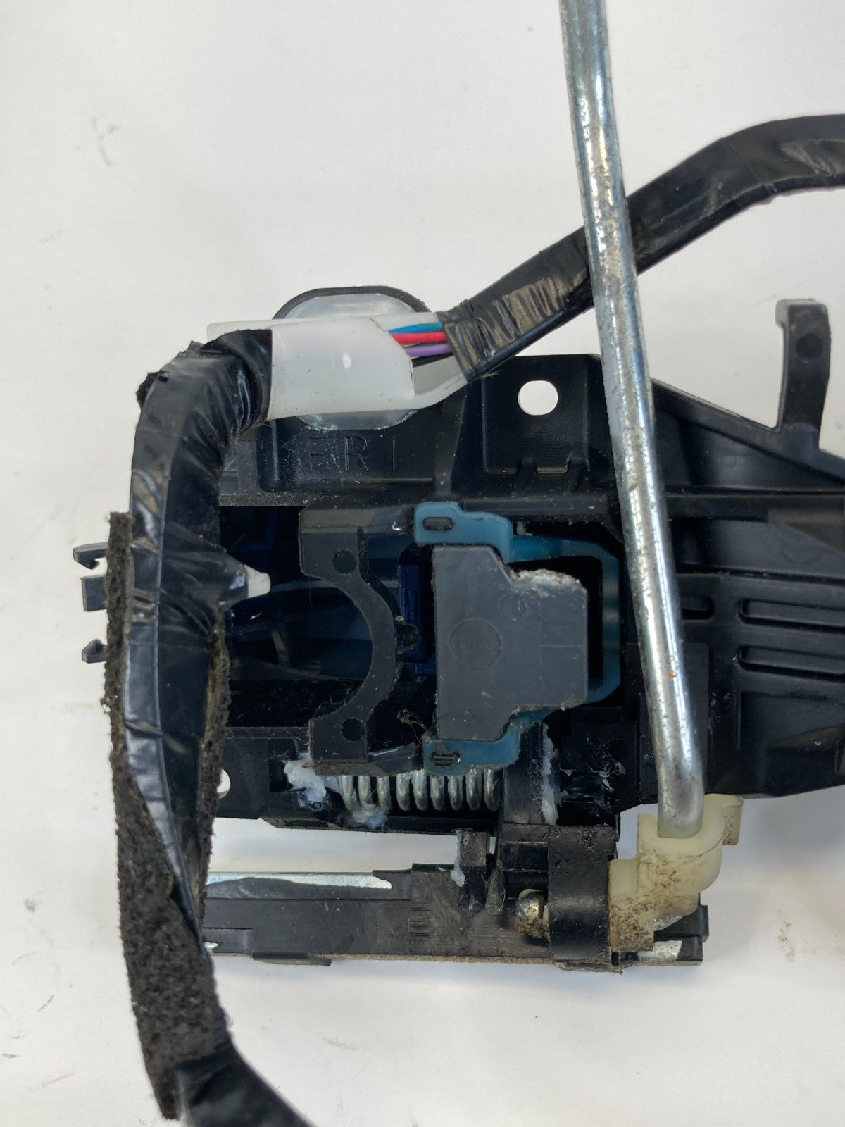 10-15 Toyota Prius Front Right Side Exterior Outer Door Handle 89746-47040 OEM