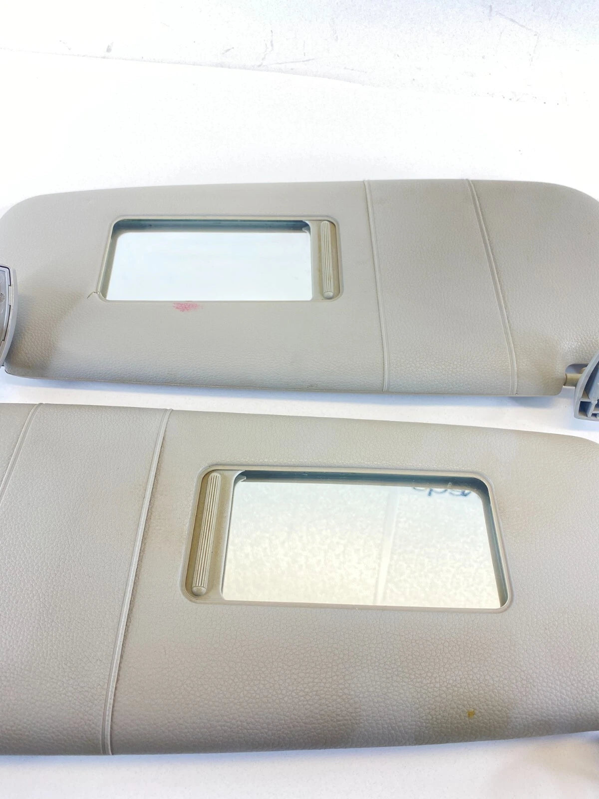 2004-2007 BMW 525I 530I E60 FRONT LEFT RIGHT SUN VISOR SUNSHADE PAIR ASSY OEM