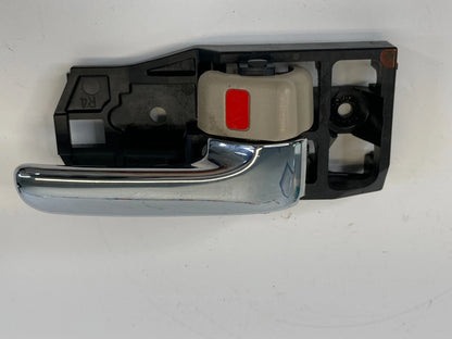 1999-2003 LEXUS RX300 FRONT RIGHT PASSENGER SIDE INTERIOR INNER DOOR HANDLE OEM