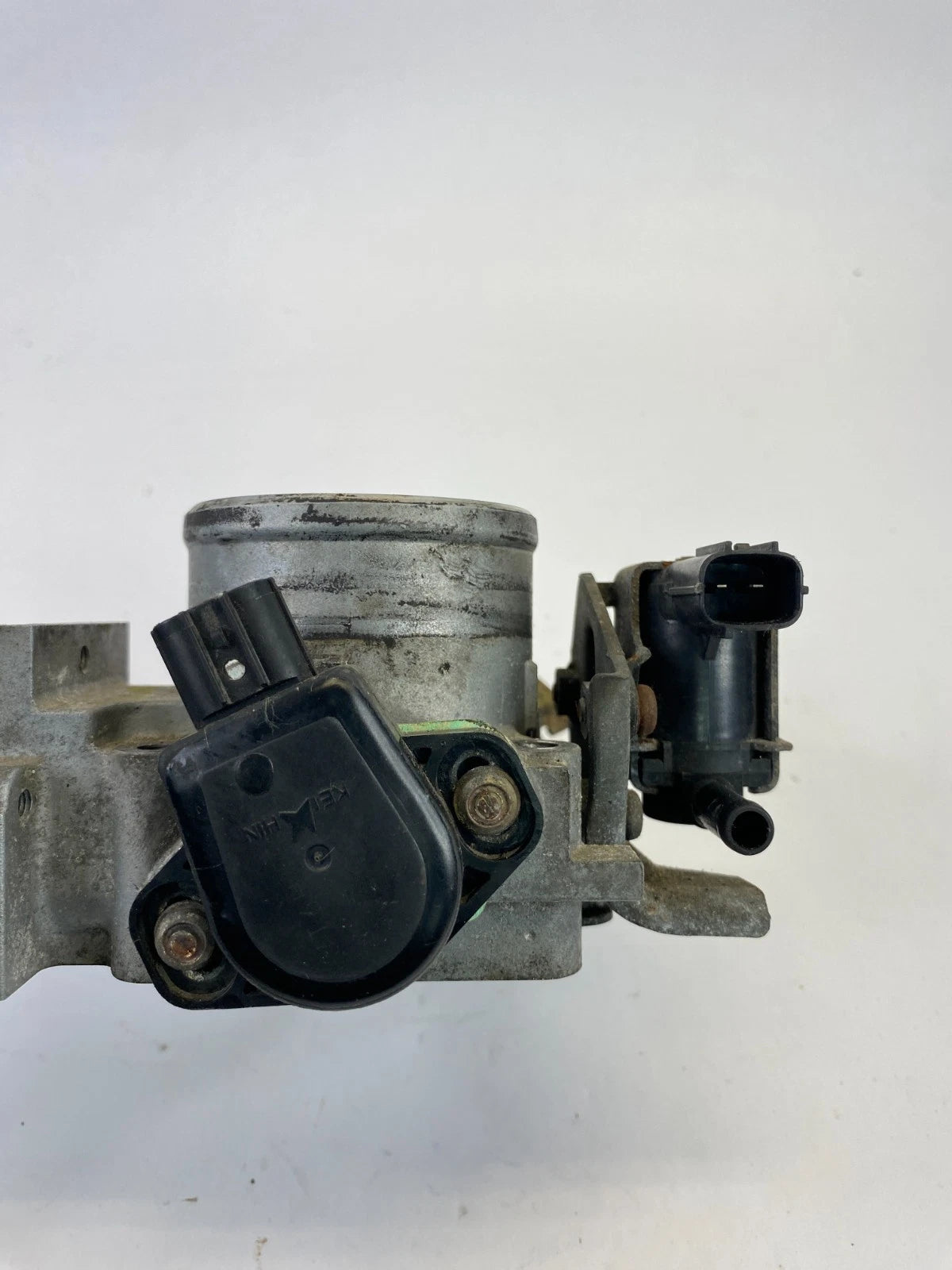 01-05 HONDA CIVIC 1.7L M/T THROTTLE BODY VALVE ASSY & POSITION SENSOR VALVE OEM