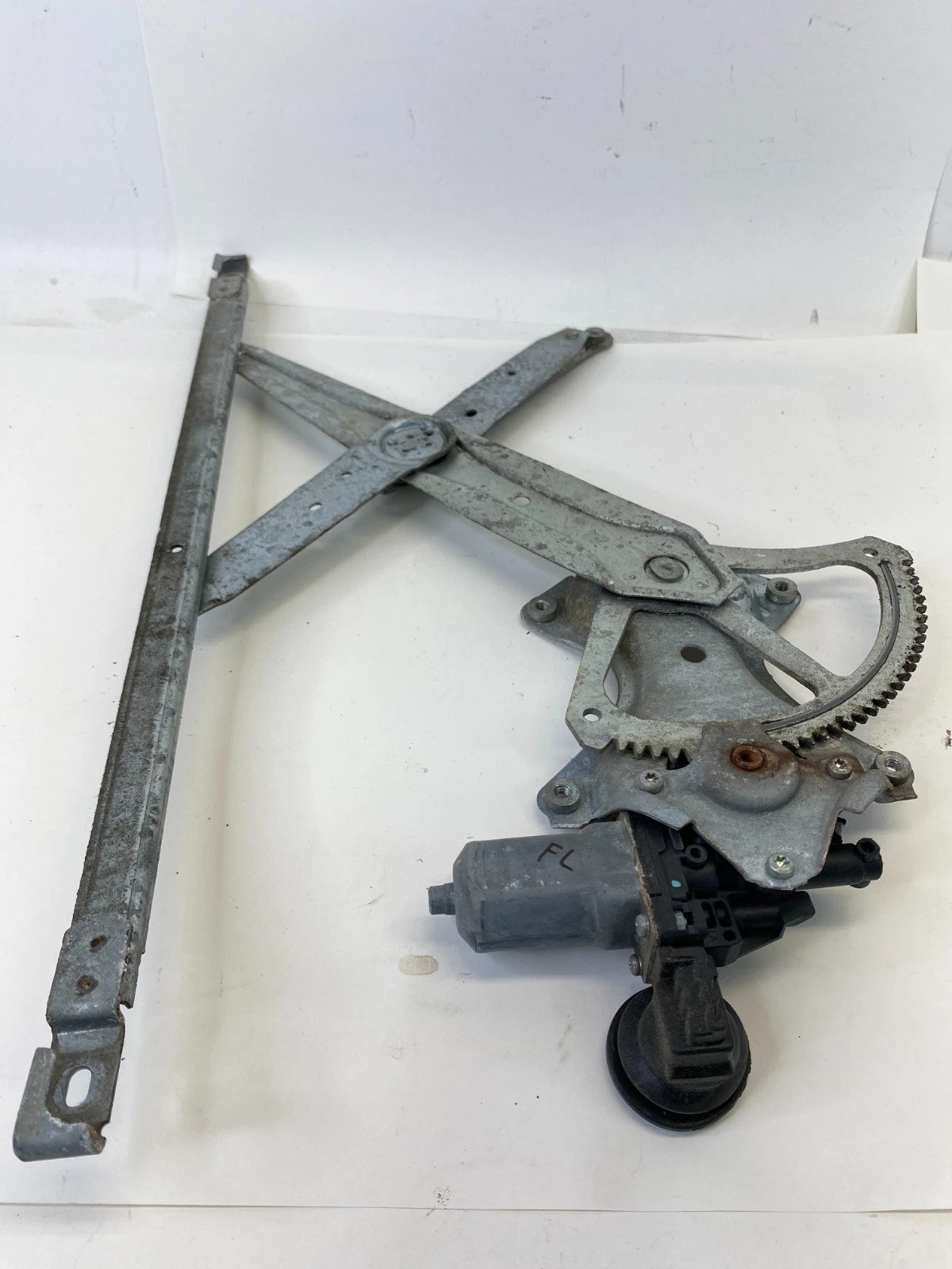 2007-2017 TOYOTA CAMRY FRONT LEFT SIDE DOOR POWER WINDOW MOTOR 85720-AE010