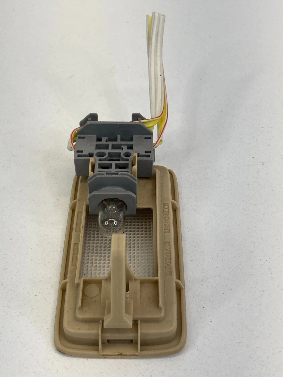 2006-2013 LEXUS IS250 IS350 FRONT SUNVISOR LIGHT VANITY LAMP 81340-30100 OEM