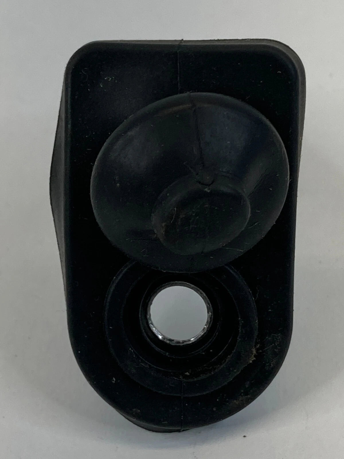 2010-2013 KIA SOUL 06-16 RIO REAR RIGHT SIDE DOOR AJAR LIGHT JAMB SWITCH SENSOR