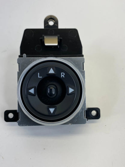 13-17 HYUNDAI ELANTRA GT FRONT LEFT DRIVER POWER DOOR MIRROR SWITCH 299112032