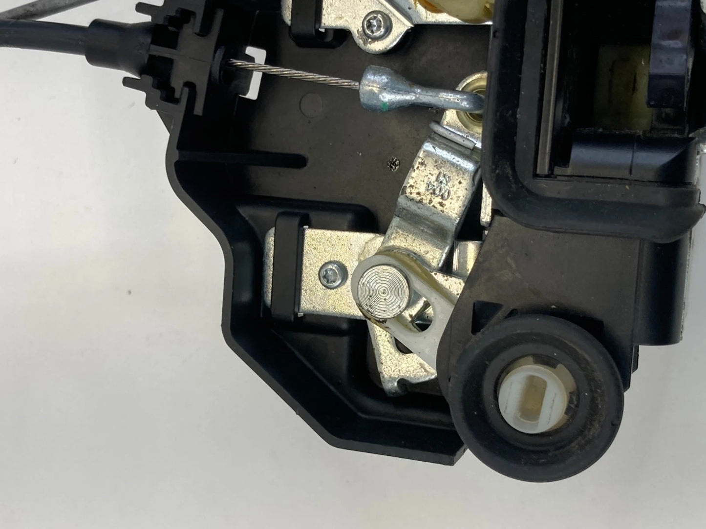 05-11 CADILLAC STS REAR RIGHT BACK DOOR LOCK LATCH RELEASE ACTUATOR 22741954 OEM