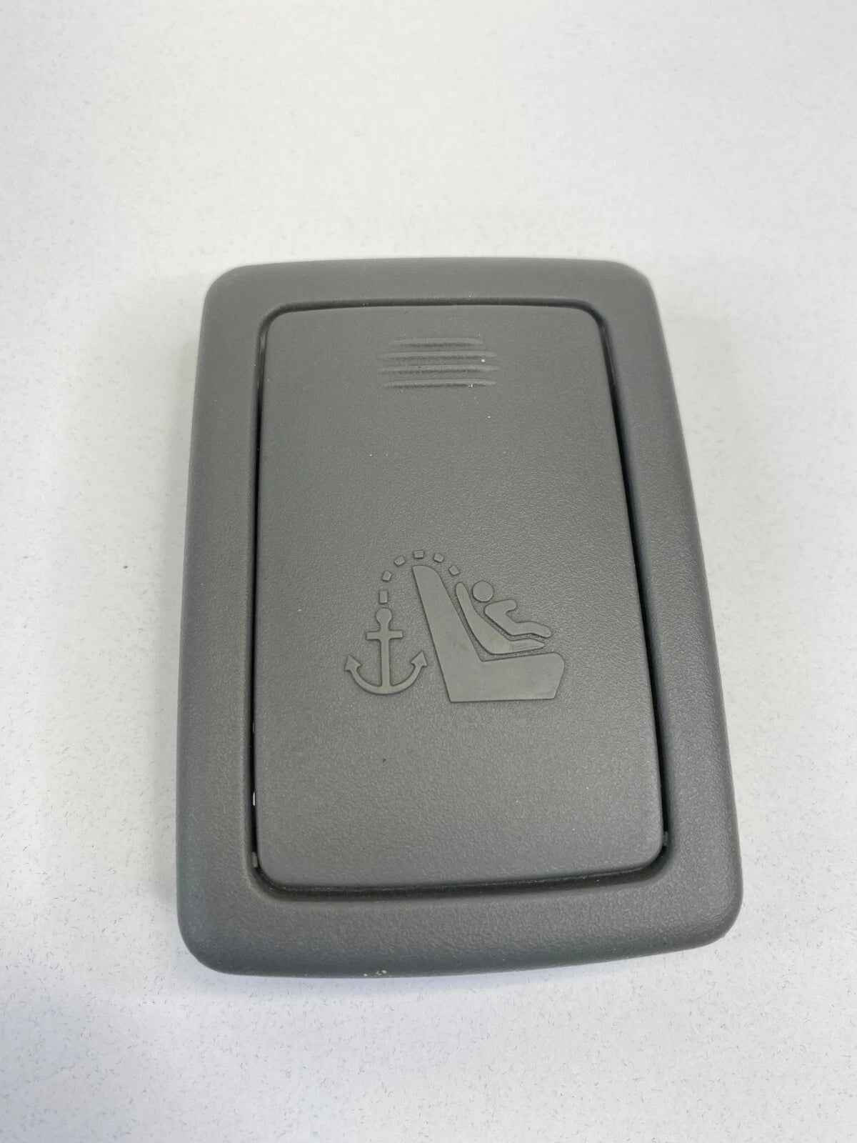 08-12 CHEVROLET MALIBU DECK SEAT CHILD SAFETY ANCHOR HOOK COVER CAP 15292191 OEM