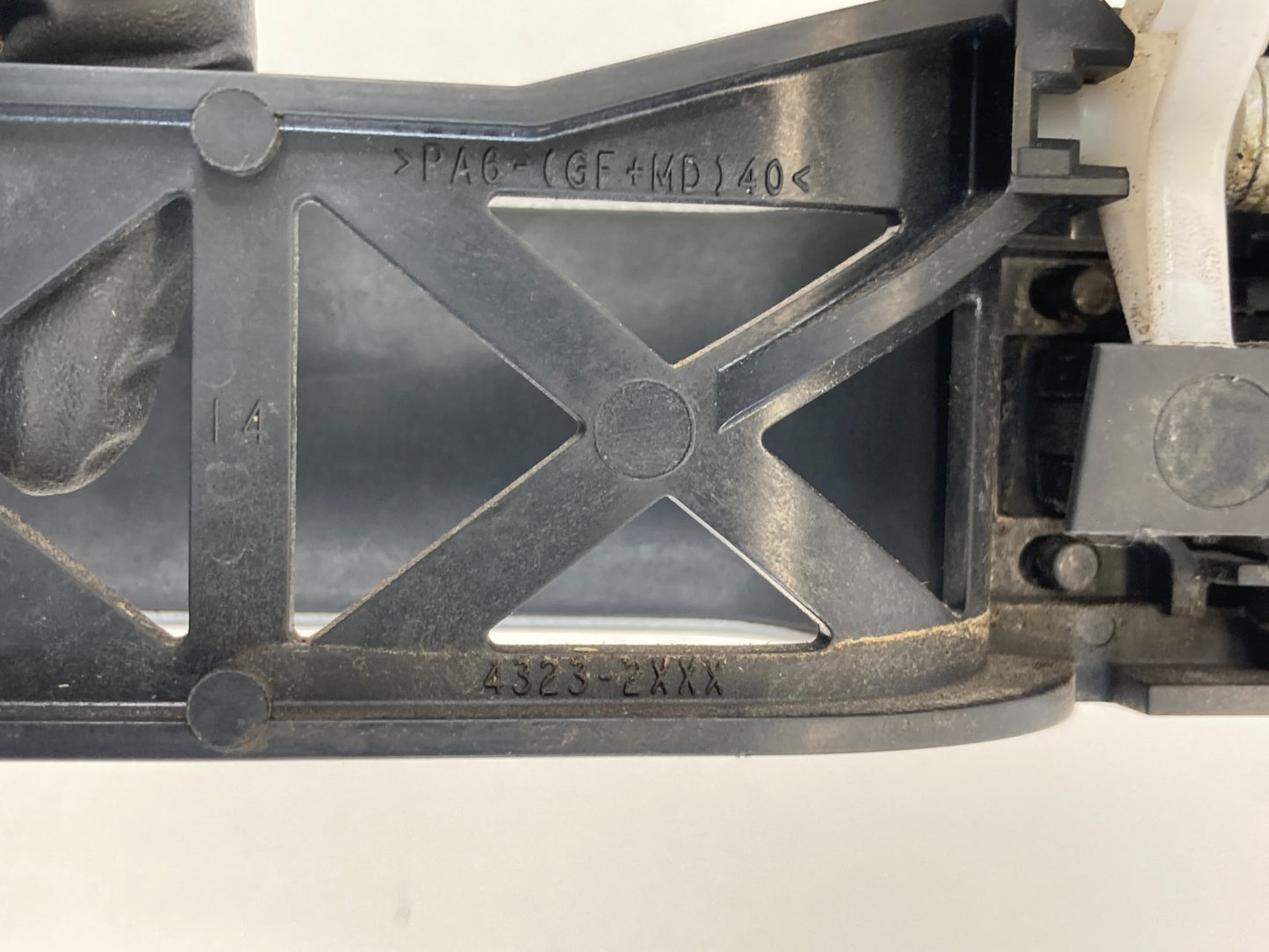 07-16 GMC Acadia 10-17 Equinox Rear Right Side Exterior Door Handle 15786204