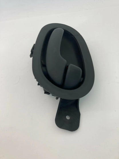 2003 2004 ISUZU ASCENDER FRONT RIGHT PASSENGER SIDE INTERIOR DOOR HANDLE OEM