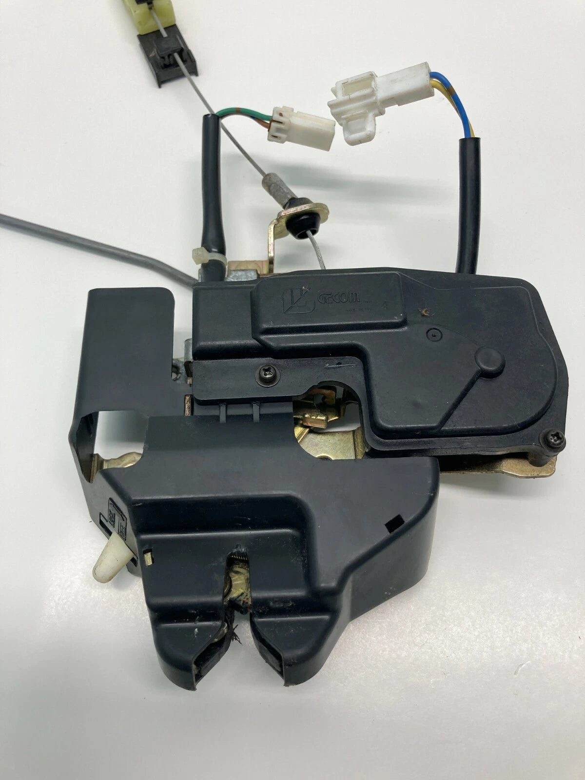 2003 CHRYSLER SEBRING SEDAN REAR TRUNK LOCK LATCH RELEASE ACTUATOR ASSEMBLY OEM