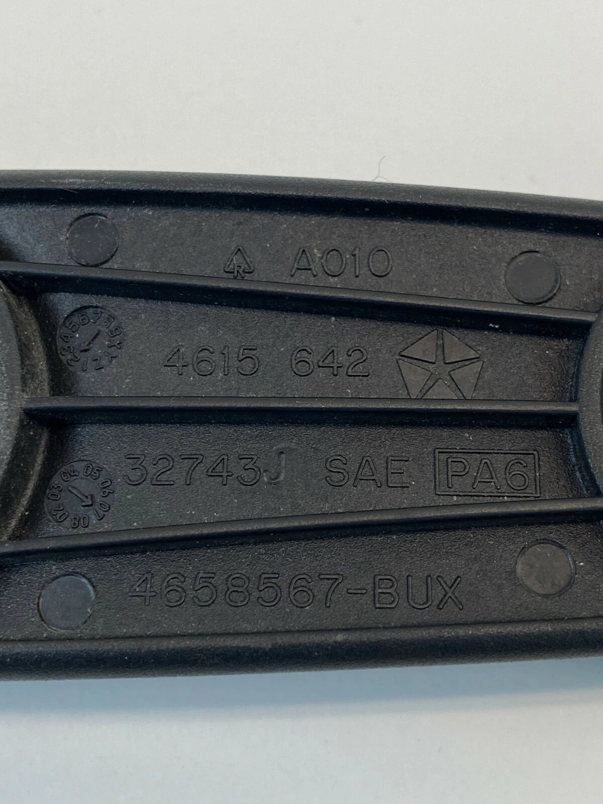 2007-2010 Dodge Caliber Front Left Driver Side Manual Window Regulator Handle