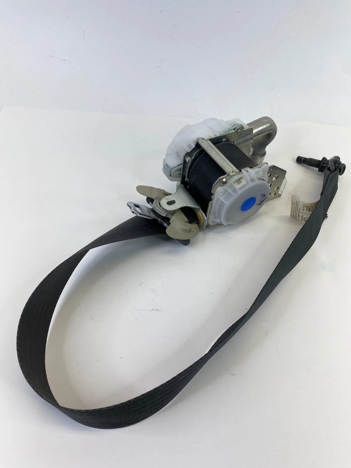 2009-2013 Infiniti G37 Front Left Driver Side Seat Belt Retractor 7Q4590-P OEM