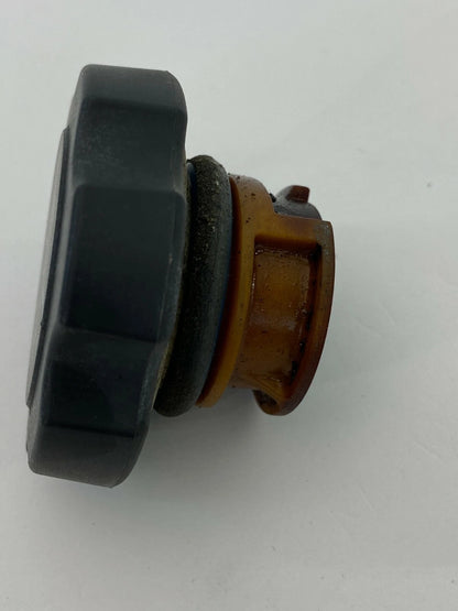 2004 2005 2006 BUICK RENDEZVOUS 3.6L V6 DOHC 24V ENGINE OIL FILLER FLUID CAP OEM