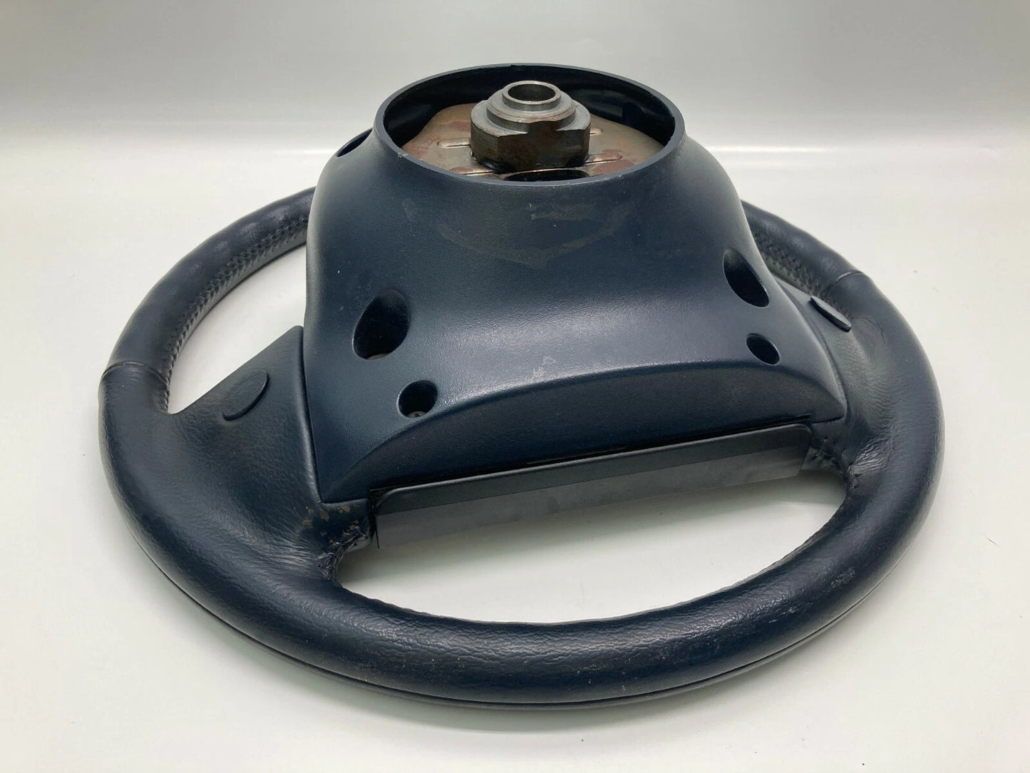 1990-1993 CHRYSLER IMPERIAL NEW YORKER FIFTH AVENUE STEERING WHEEL W/CRUISE OEM