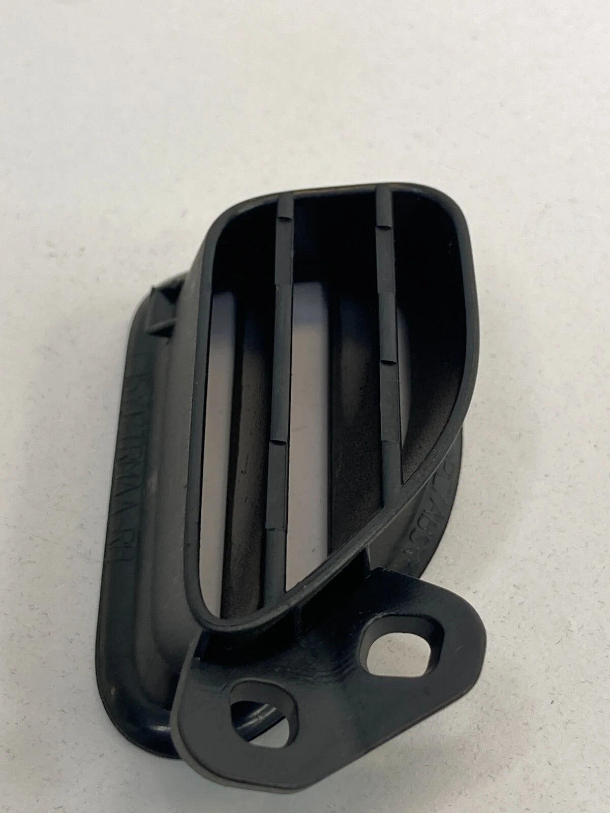 2011-2014 CHRYSLER 200 RIGHT SIDE DASH A/C AIR VENT DEFROSTER GRILLE 1SY17TRMAA