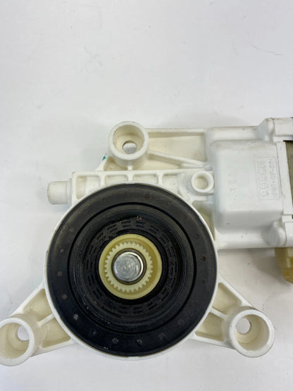2008-2016 CHRYSLER TOWN & COUNTRY REAR LEFT SLIDING DOOR WINDOW MOTOR 0130822335