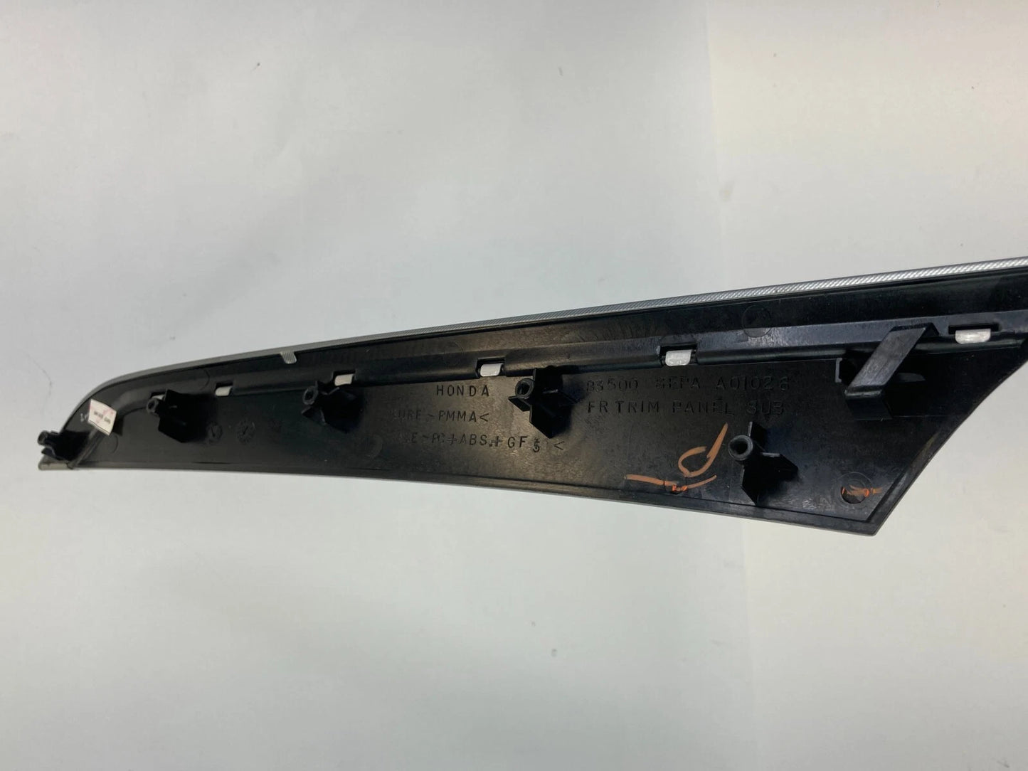 04-06 ACURA TL FRONT RIGHT SIDE INTERIOR DOOR PANEL TRIM MOLDING 83500SEPAA01026