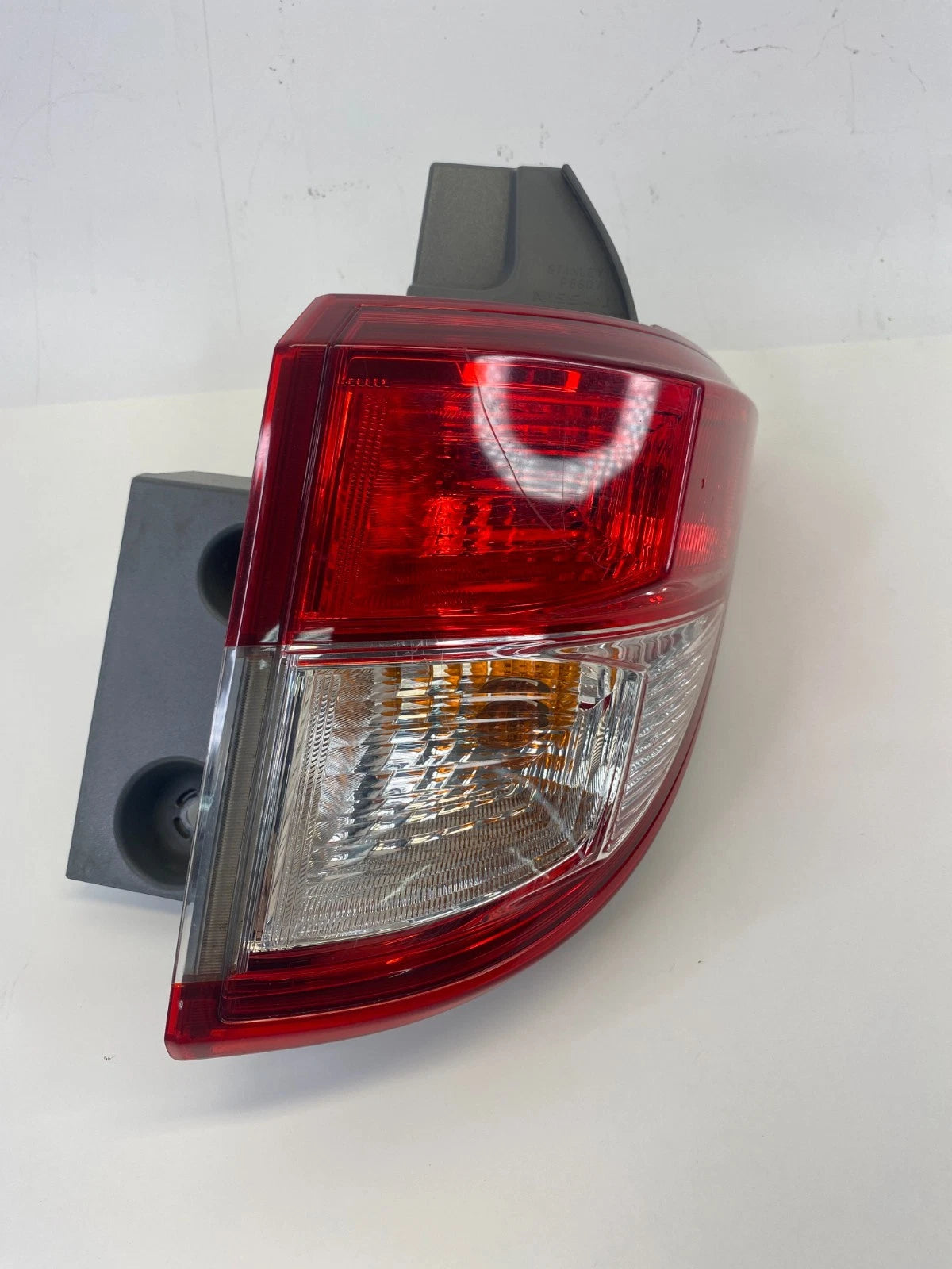 2012-2017 Nissan Quest Right Passenger Outer Tail Light Lamp Taillight Taillamp