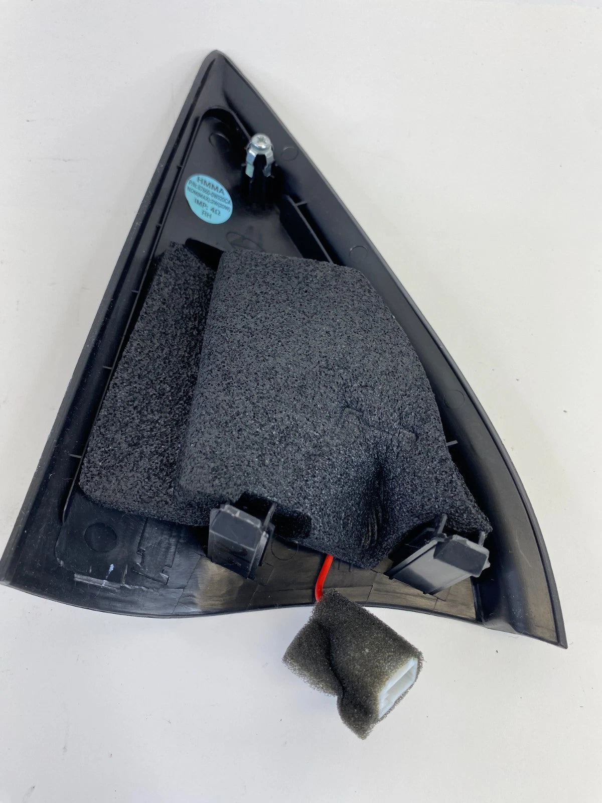 2007-2012 Hyundai Santa Fe Front Right Door Corner Cover w/ Tweeter 87660-0W020