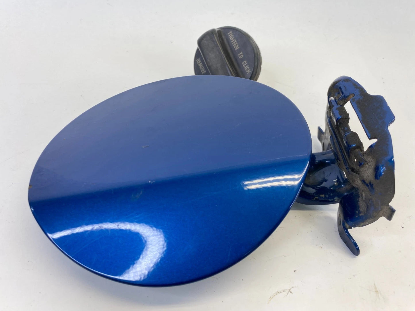 2012-2015 HONDA CIVIC SEDAN FUEL FILLER TANK DOOR GAS LID COVER W/ CAP OEM