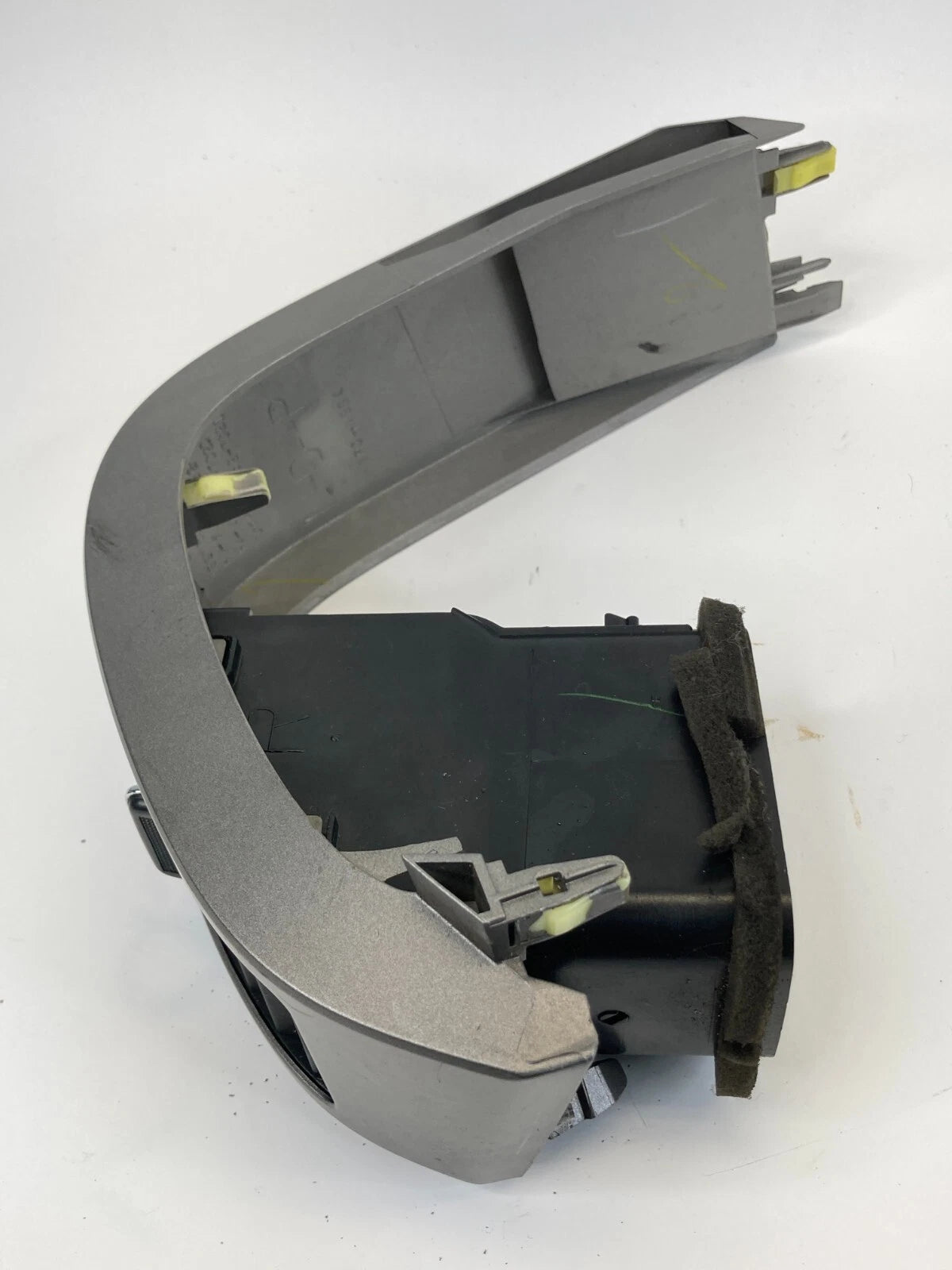 06-09 TOYOTA PRIUS DASH RIGHT PASSENGER OUTER A/C AIR VENT GRILLE 55061-47010