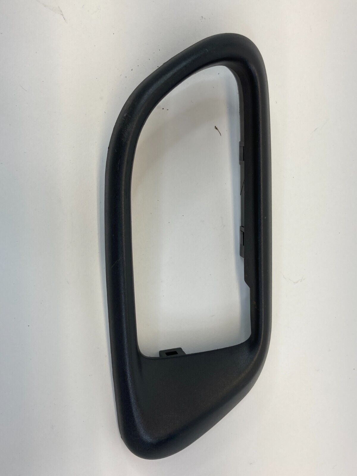 2003-2008 Subaru Forester SUV 4-DR Right Interior Inner Door Handle Bezel Trim