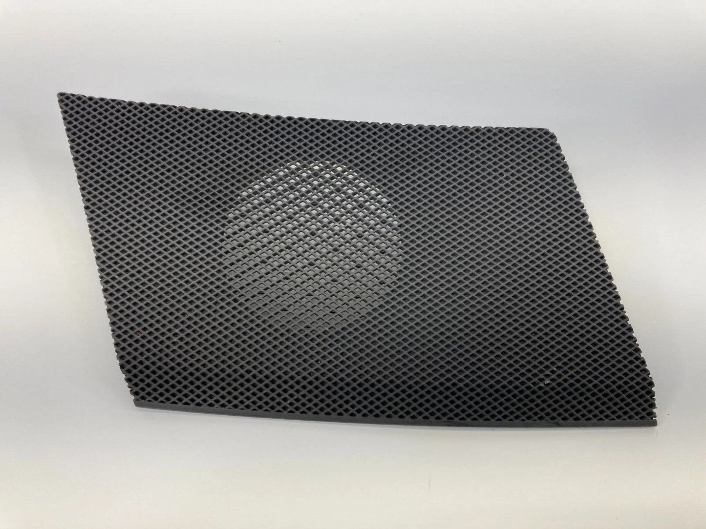 2002-2006 TOYOTA CAMRY DASH RIGHT SIDE SPEAKER GRILLE COVER TRIM 55473-AA010 OEM