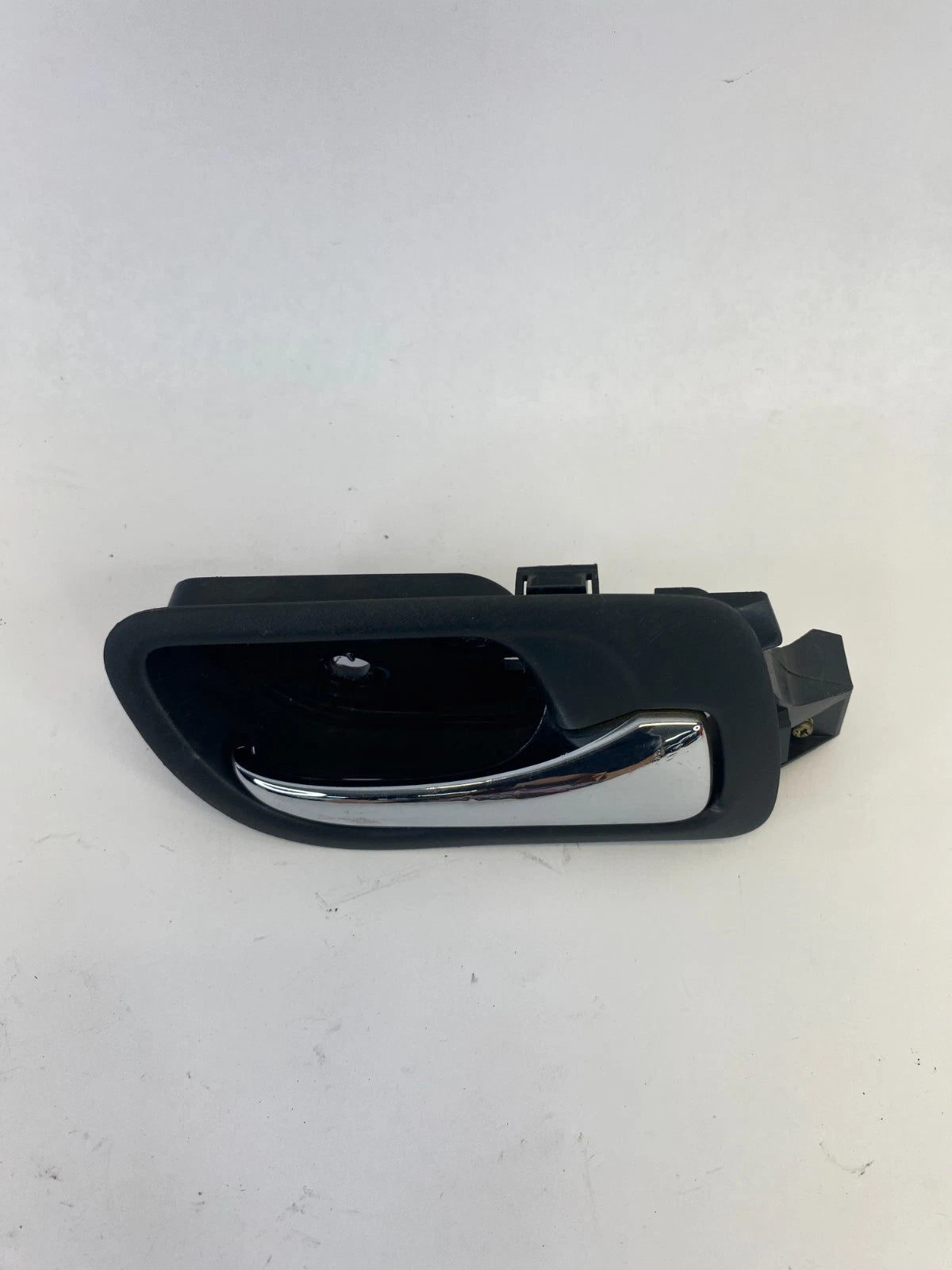2003-2007 HONDA ACCORD SEDAN FRONT RIGHT SIDE INNTERIOR DOOR HANDLE K20-25311