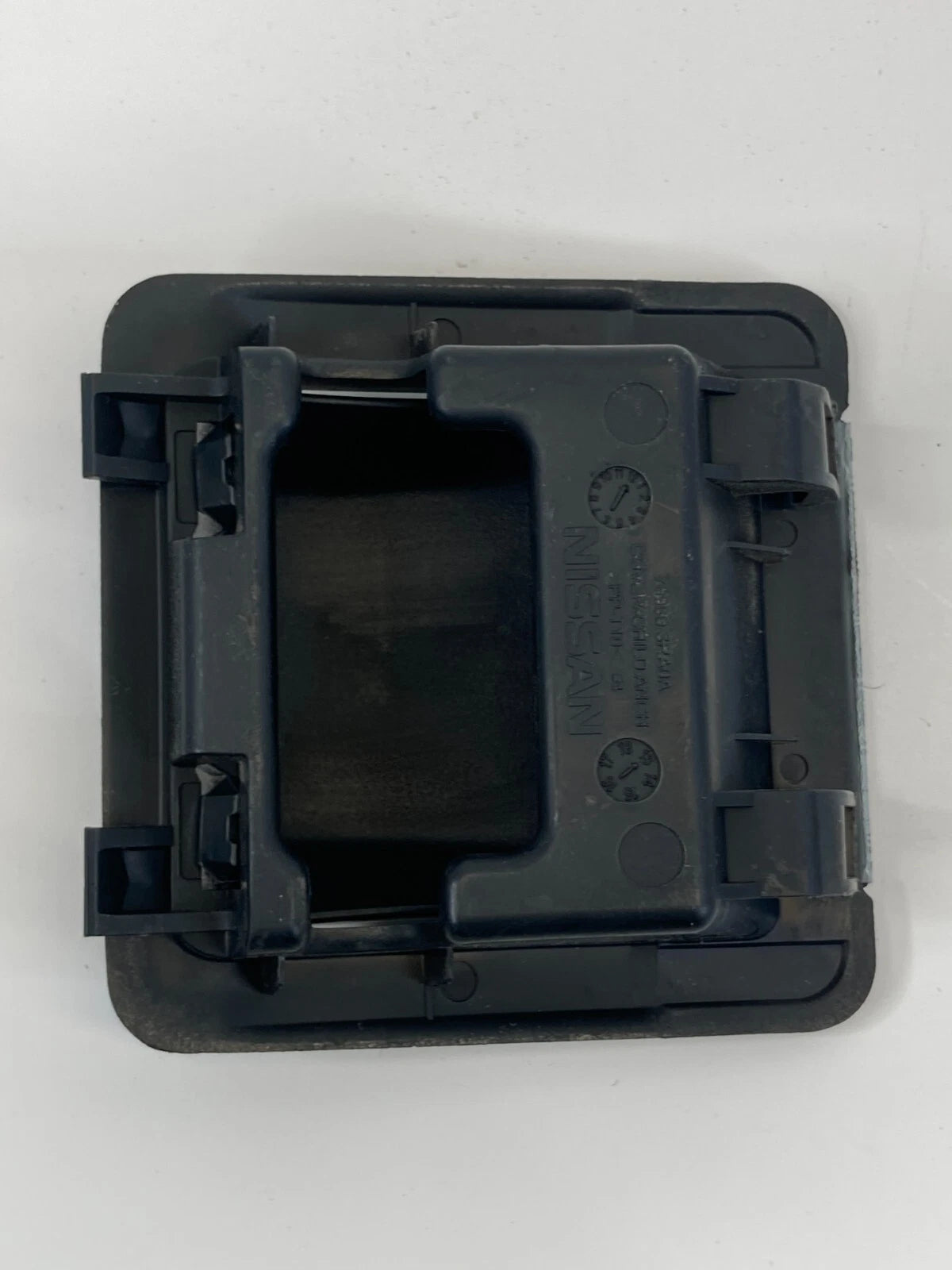 13-15 NISSAN SENTRA BACK REAR SEAT CHILD ANCHOR CAP COVER ASSY 79980-3RA0A OEM
