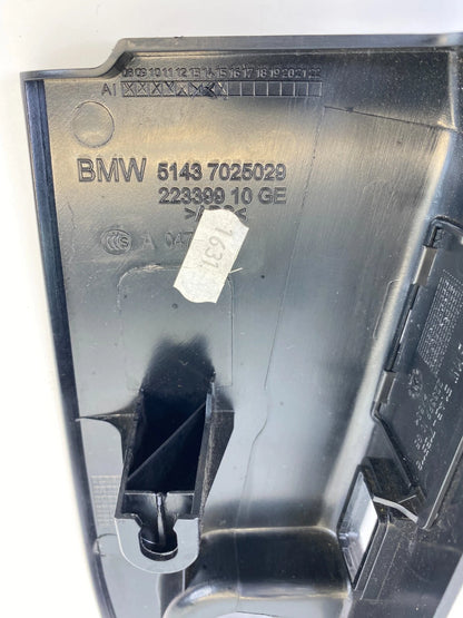 2009 2010 BMW 535I XDRIVE FRONT LEFT DRIVER DOOR KICK PANEL TRIM 51437025029 OEM
