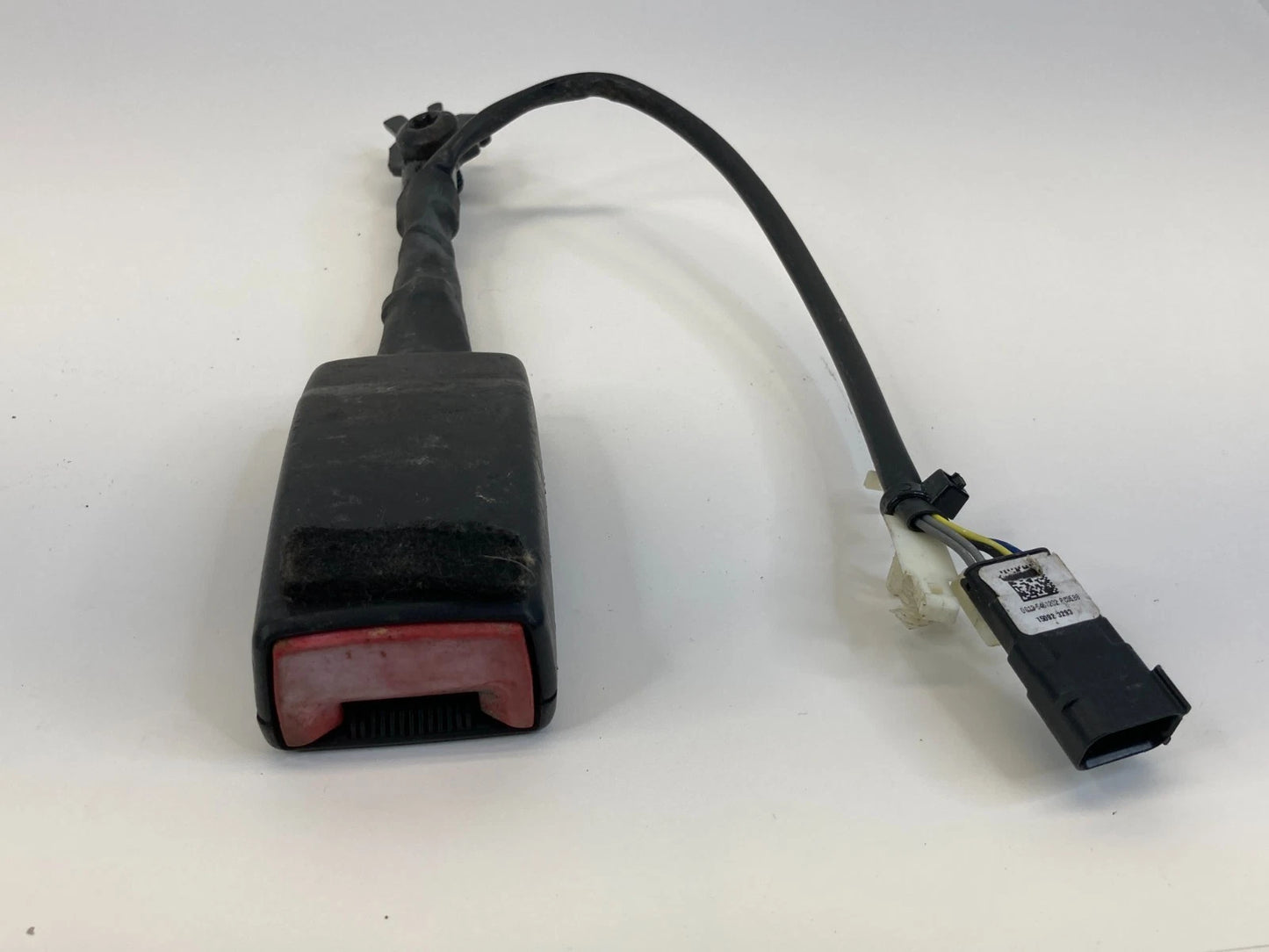 2013-2019 FORD EXPLORER 16-19 INTERCEPTOR FRONT RIGHT PASSENGER SEAT BELT BUCKLE