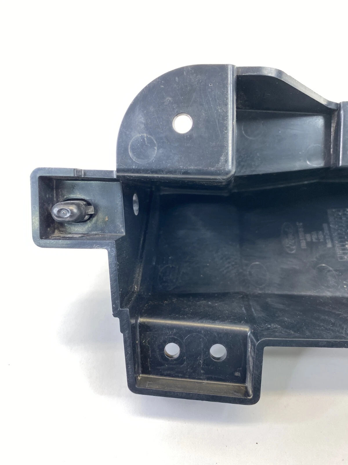 16-19 FORD EXPLORER POLICE INTERCEPTOR UTILITY REAR RIGHT BUMPER BRACKET MOUNT