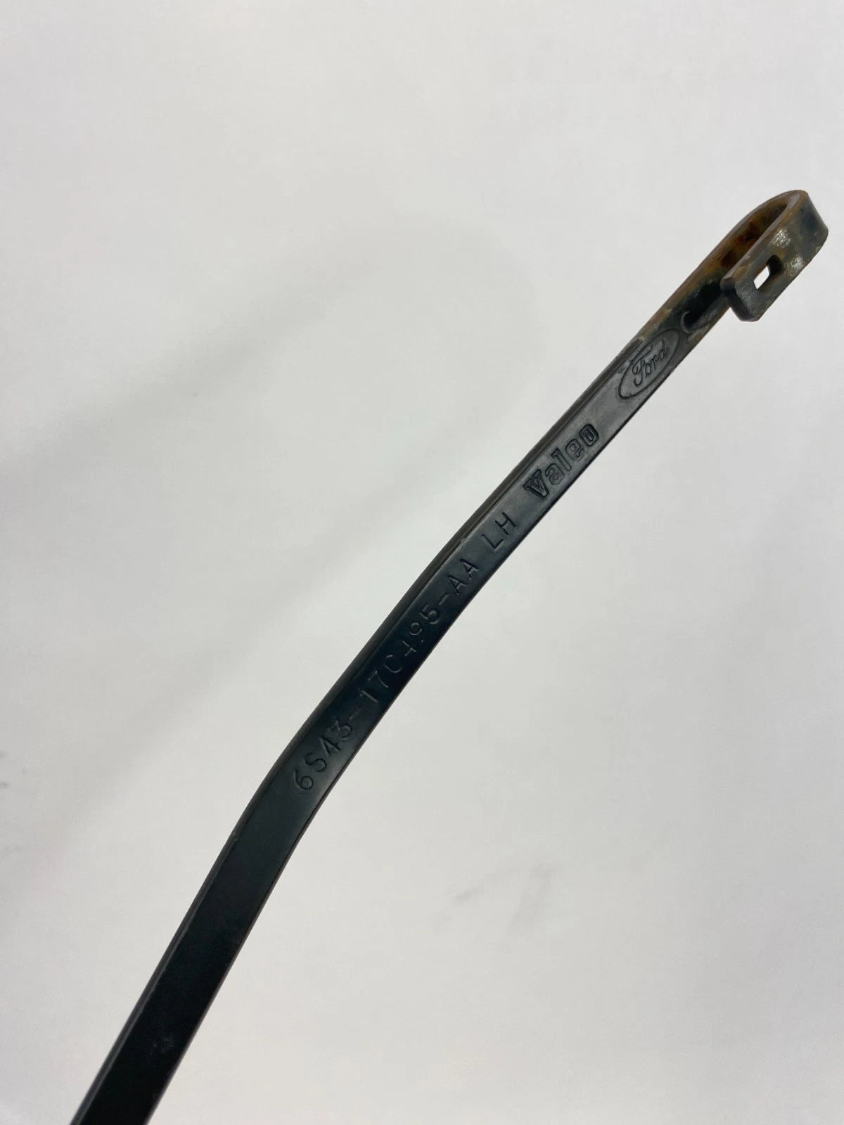 2006-2011 FORD FOCUS FRONT LEFT DRIVER SIDE WINDSHIELD WIPER ARM OEM