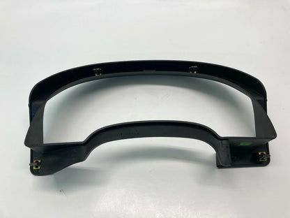 05 06 CHEVROLET EQUINOX INSTRUMENT CLUSTER SPEEDOMETER BEZEL COVER 22718029EB