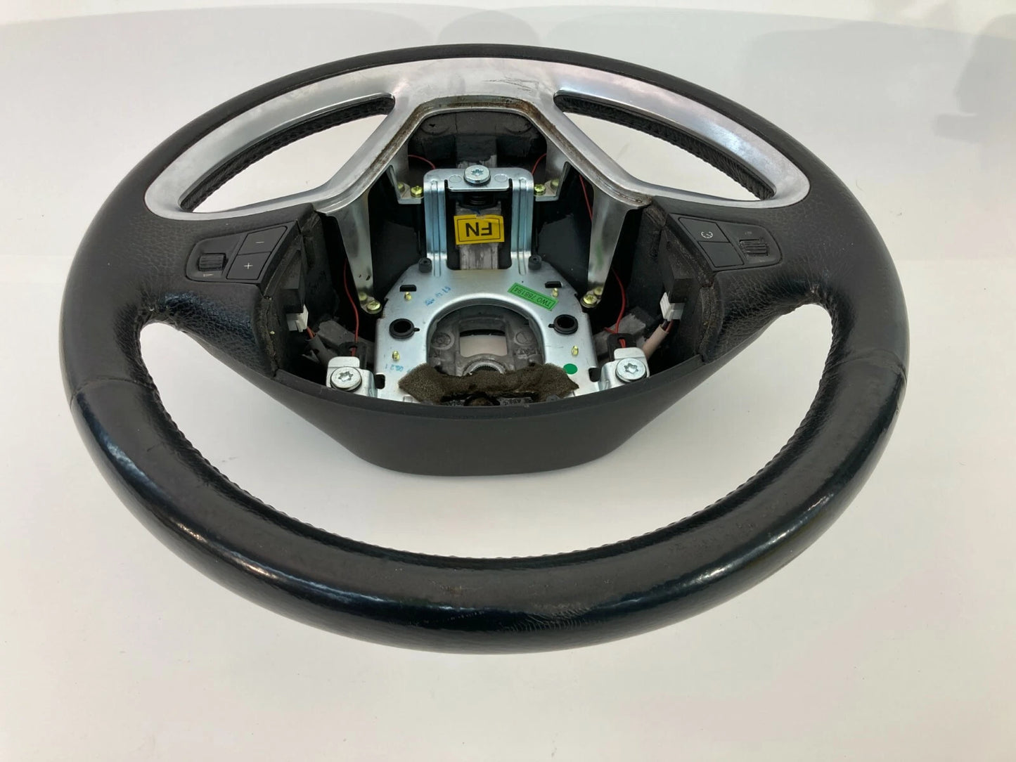 2008 2009 2010 SATURN VUE STEERING WHEEL W/ CRUISE CONTROL SWITCH ASSEMBLY OEM