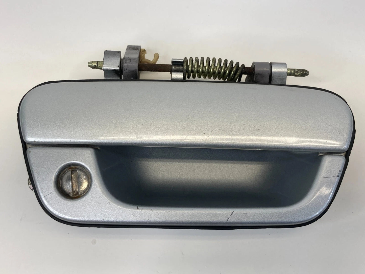 2013-2015 CHEVROLET SPARK FRONT RIGHT PASSENGER OUTSIDE DOOR HANDLE OEM 96690050