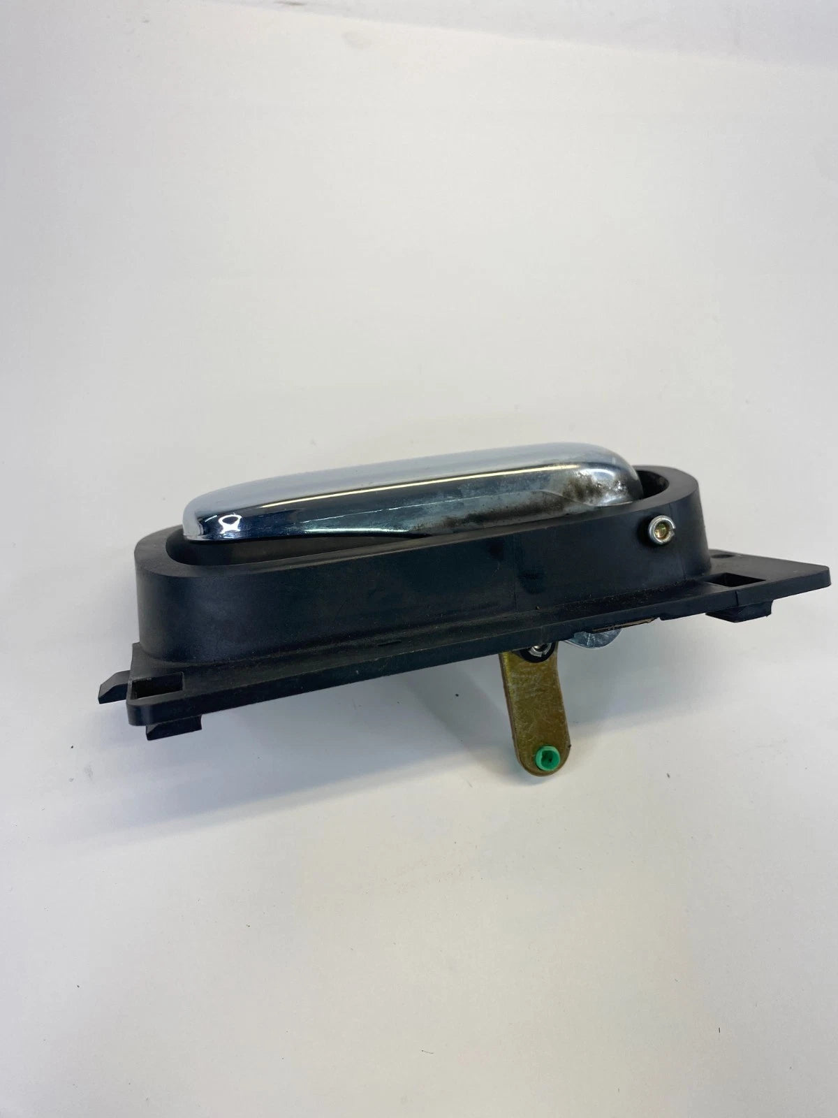1998-2002 LINCOLN TOWN CAR INSIDE DOOR HANDLE PASSENGER REAR RH OEM F8V8-5421818