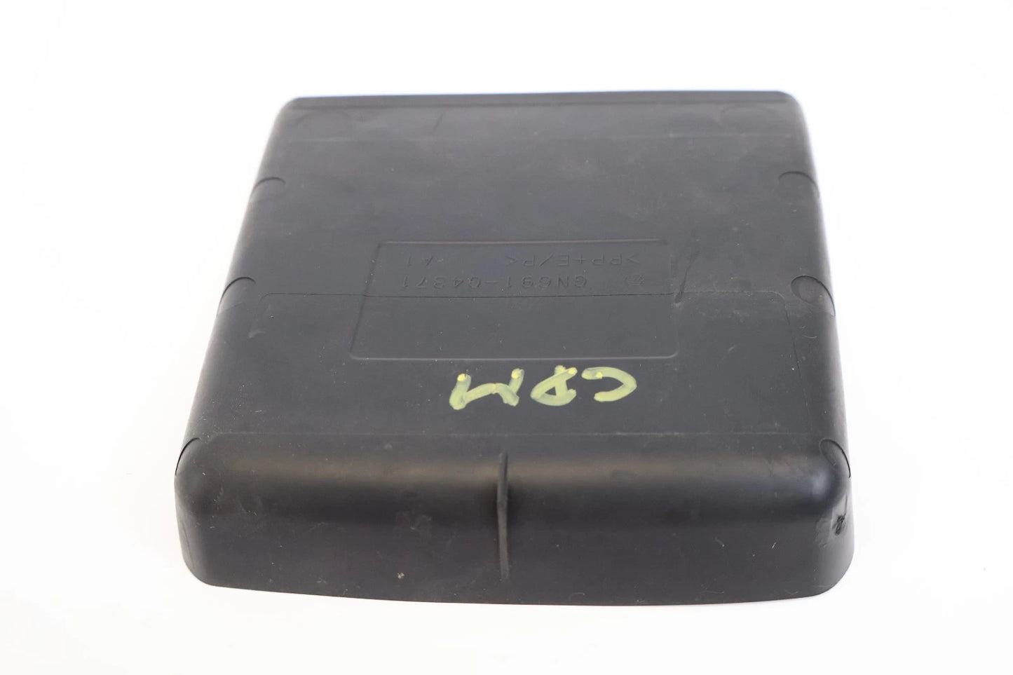 2010-2013 SUZUKI KIZASHI FRONT CENTER TRAY COMPARTMENT MAT LINER GN691-04371