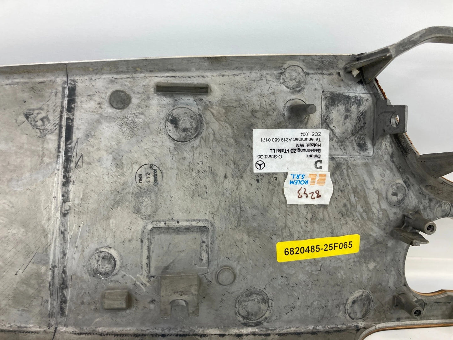 2006 MERCEDES-BENZ CLS500 DASH INSTRUMENT PANEL COVER BEZEL MOLDING 2196800171