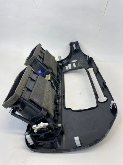 15-17 KIA RIO CENTER DASH RADIO BEZEL A/C AIR VENT W/ HAZARD SWITCH 847401WBB0FH