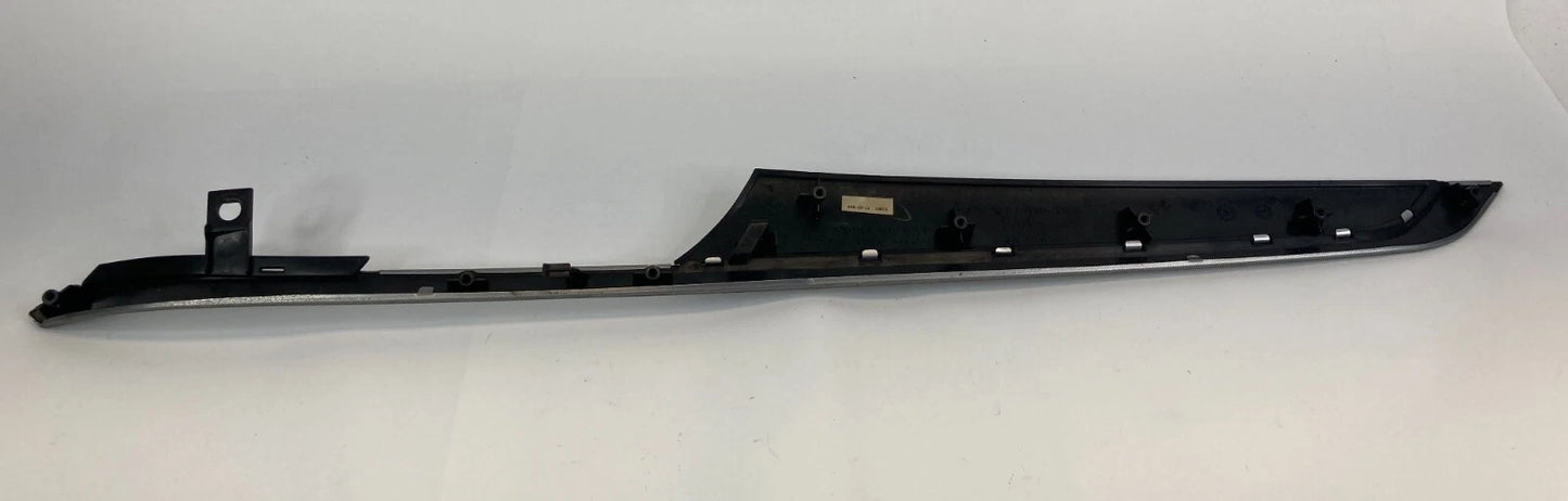 04-06 ACURA TL FRONT RIGHT SIDE DOOR PANEL TRIM MOLDING PANEL 83500SEPAA01026