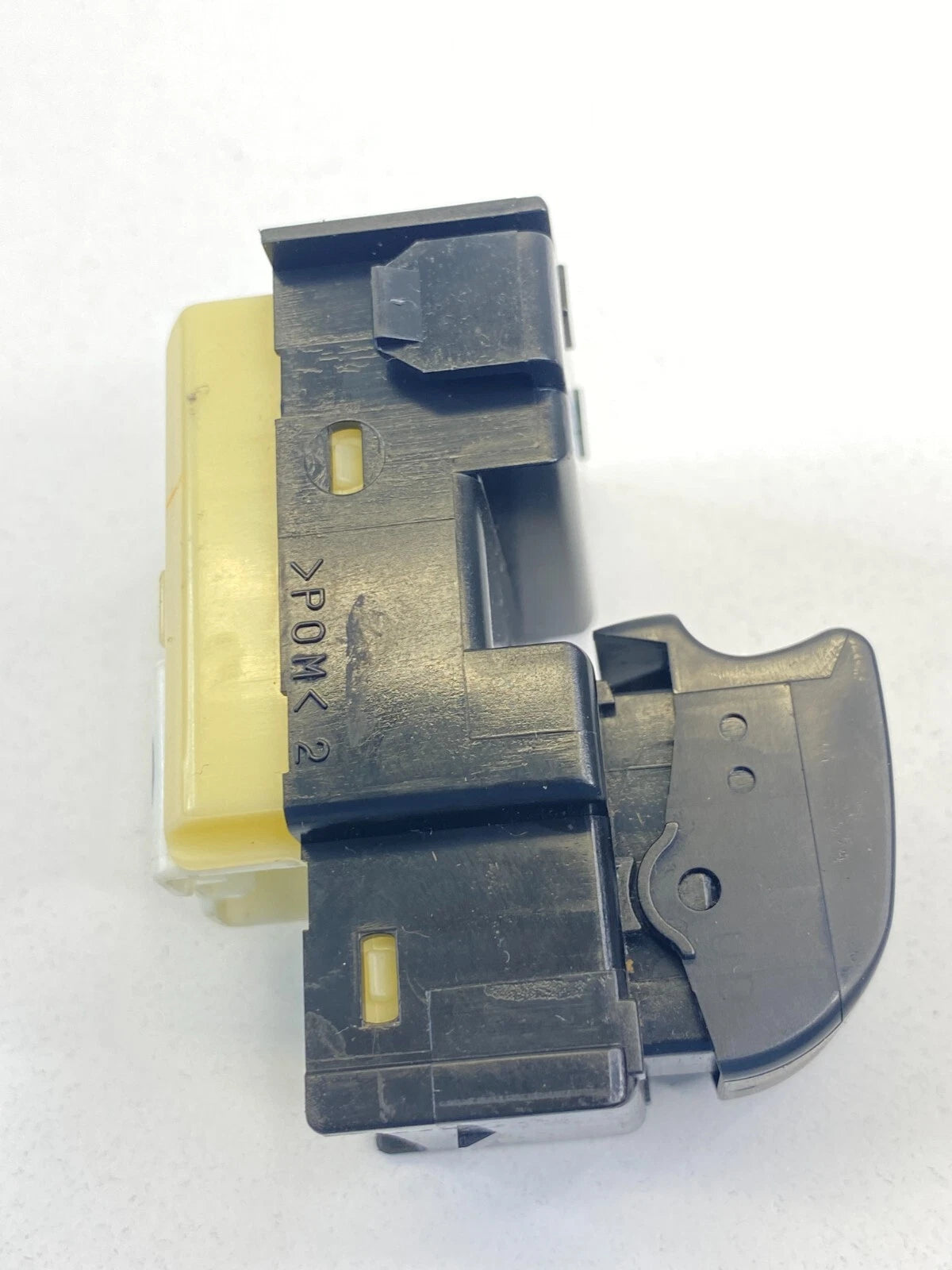 1998-2000 LEXUS LS400 REAR RIGHT BACK SIDE DOOR POWER WINDOW SWITCH BUTTON RR RH