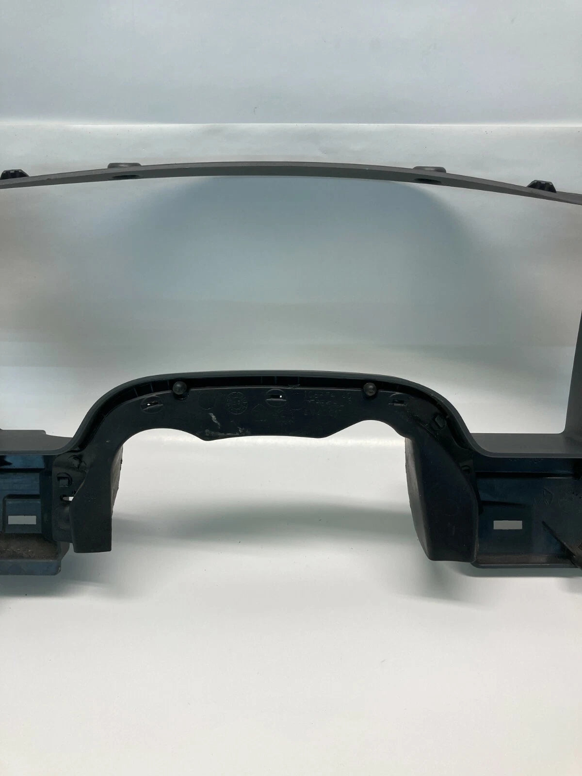 2004-2006 DODGE DURANGO INSTRUMENT PANEL DASH CLUSTER SPEEDOMETER BEZEL TRIM OEM
