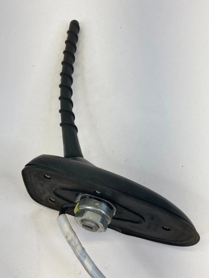 2010-2015 Toyota Prius 2013-2018 Yaris Roof Mounted Radio Antenna Base Mast