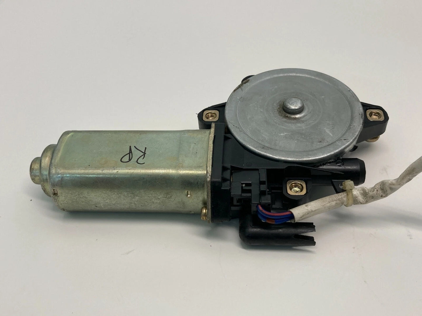 2000-2004 SUBARU LEGACY OUTBACK REAR RIGHT SIDE DOOR POWER WINDOW MOTOR OEM
