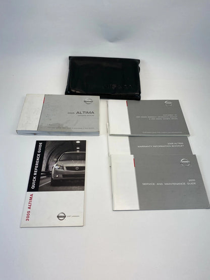 2005 NISSAN ALTIMA OWNERS MANUAL INFORMATION GUIDE BOOK SET W / CASE OEM